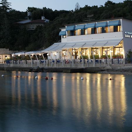 Dama Bianca Hotell Duino Exteriör bild